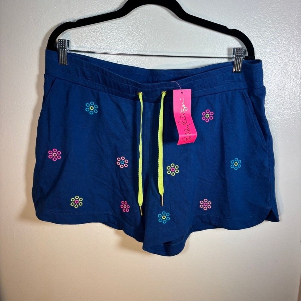 NWT Lilly Pulitzer Landyn Kylar Knit Short Sz XL Navy Daisy Embroidered Lounge - Picture 3 of 8
